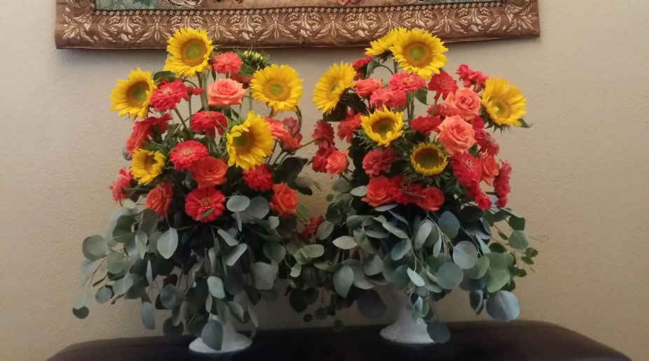Sunflower Salmon Roses Gerbera Silver Dollar Eucalyptus